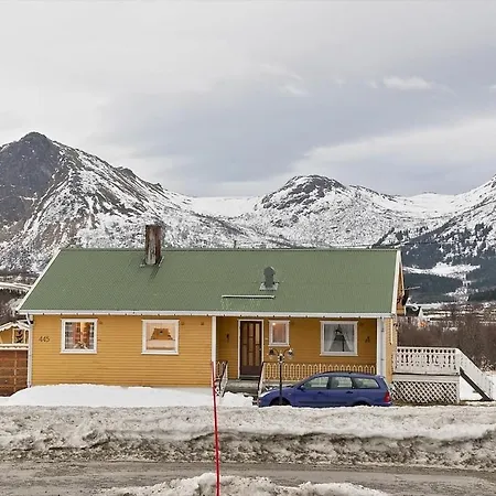 Large House In The Middle Of Lofoten 别墅 Vestvagoy